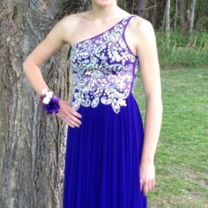 Tiffany Designs one shoulder prom dress size 6